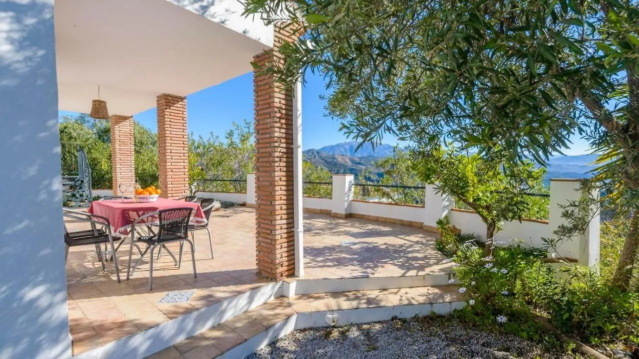 Villa La Loma De Cutar By Ruralidays