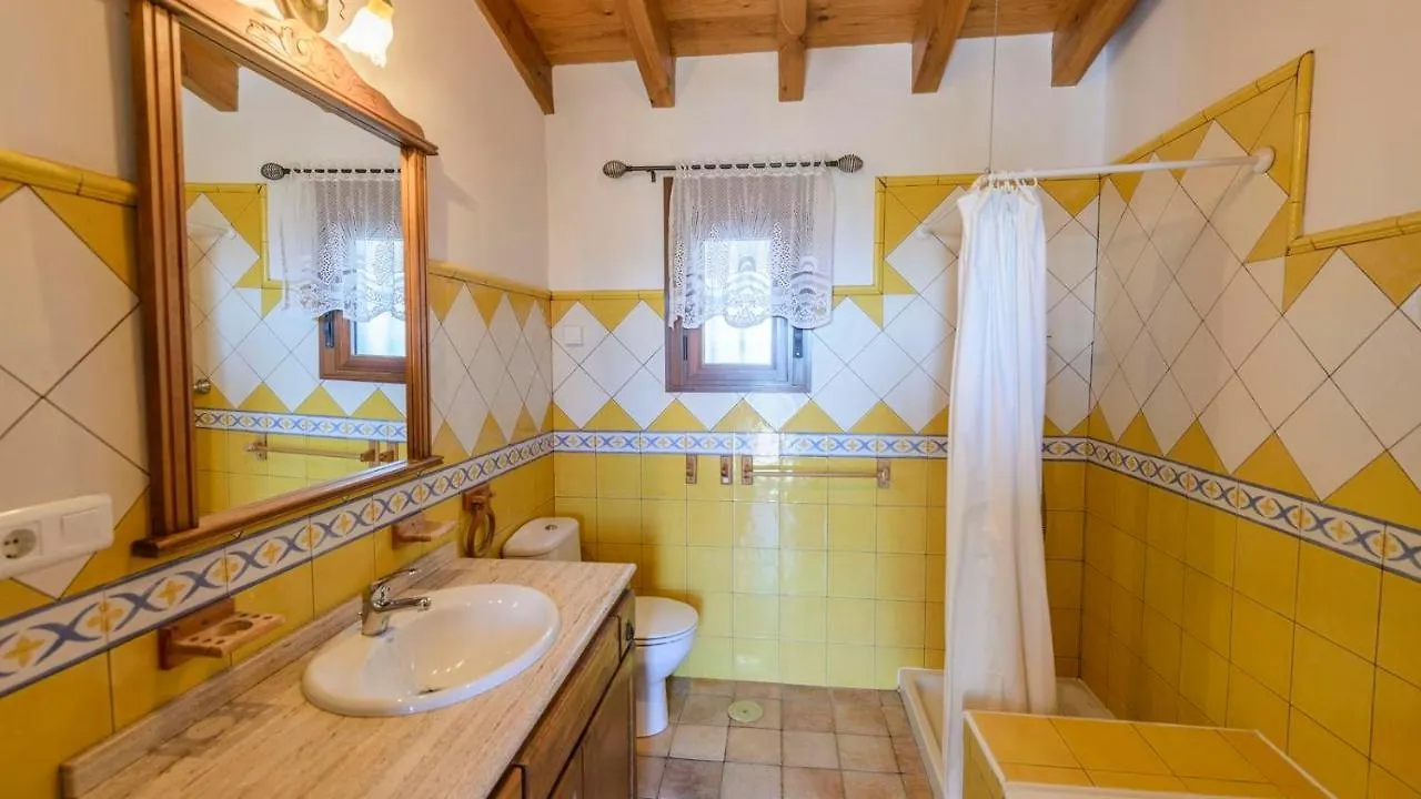 Villa La Loma De Cutar By Ruralidays